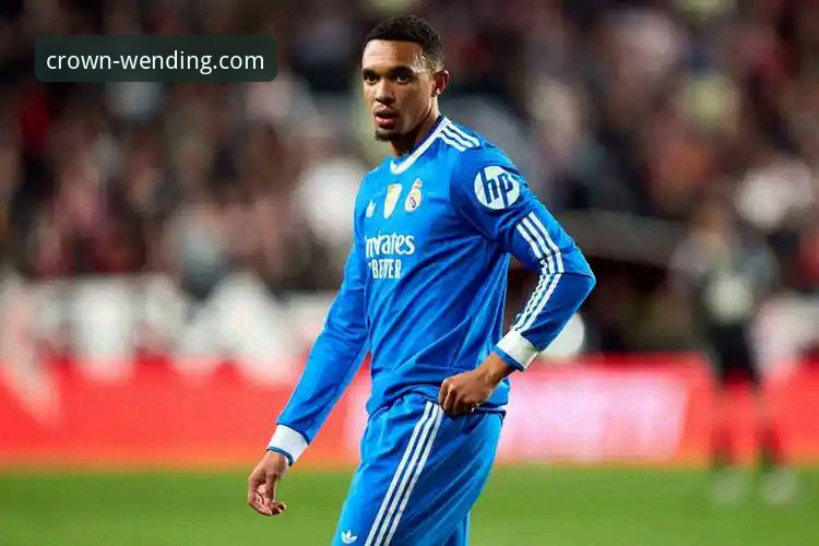 球星阿诺德训练场外“小插曲”的深度解析：从规则意识看顶级平台的流畅体验